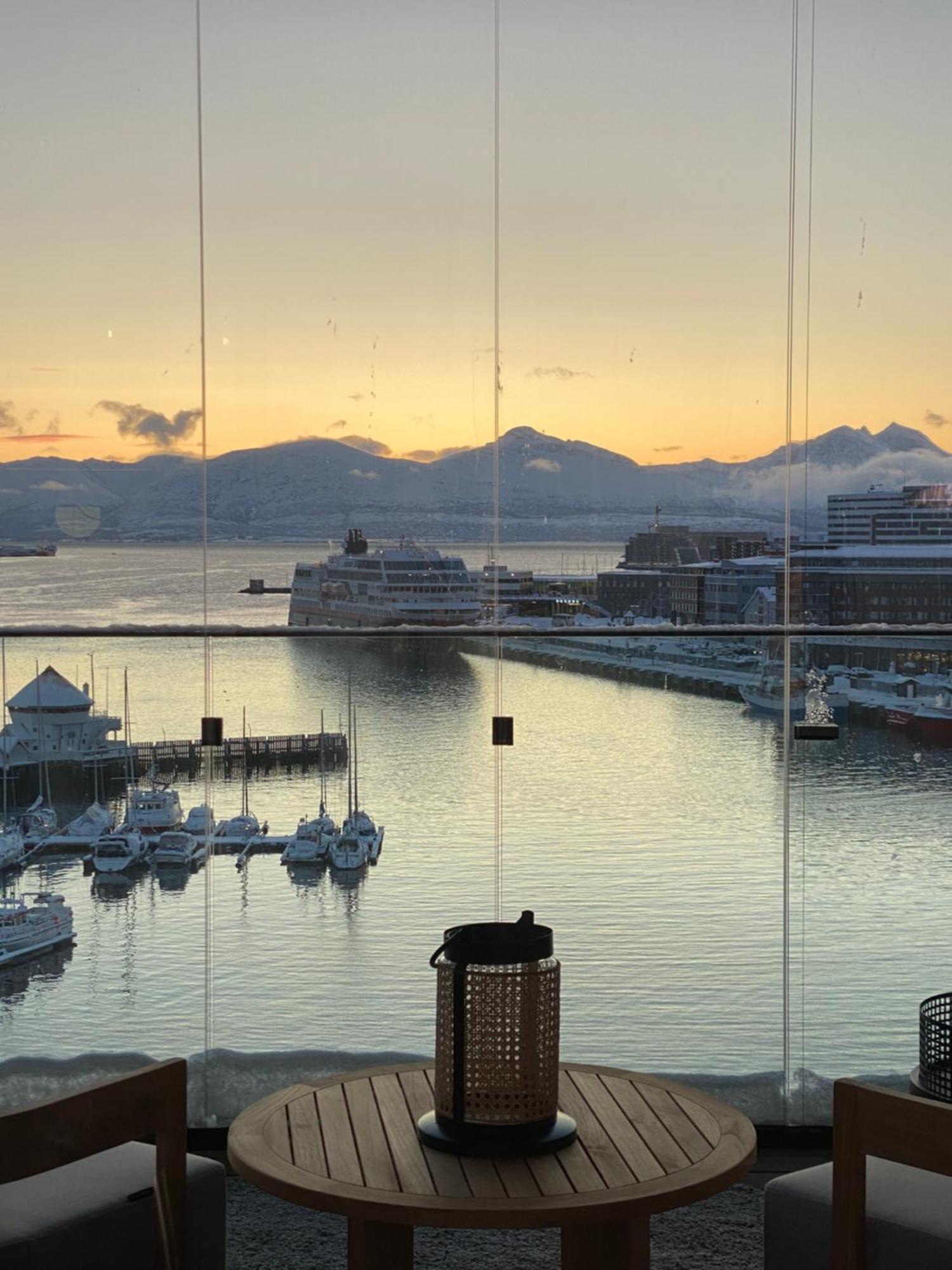 Vindlys Luxury Penthouse Apartment Tromsø Eksteriør billede