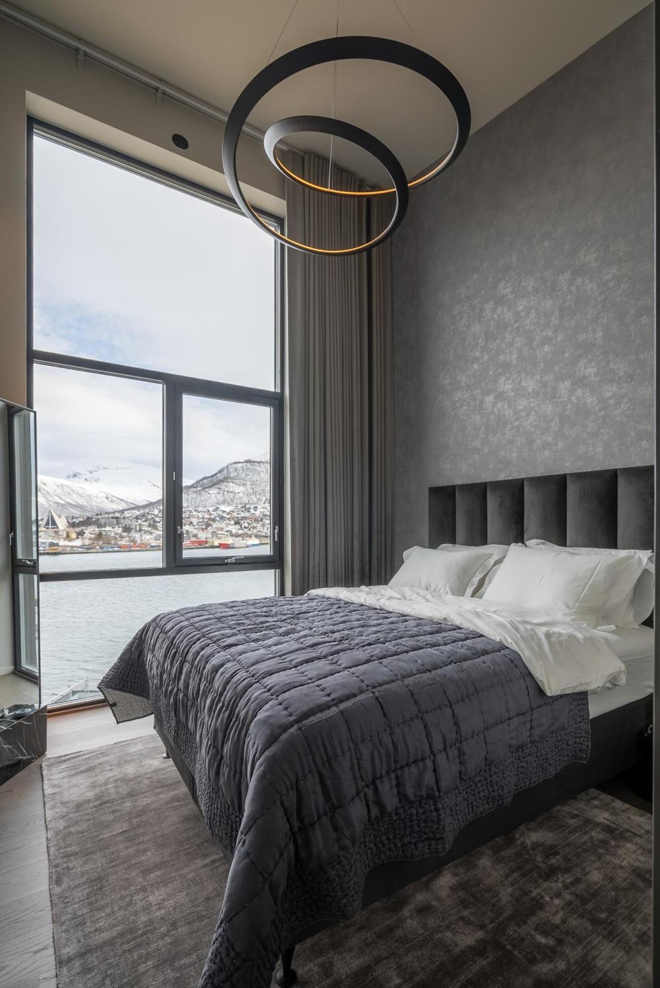 Vindlys Luxury Penthouse Apartment Tromsø Eksteriør billede