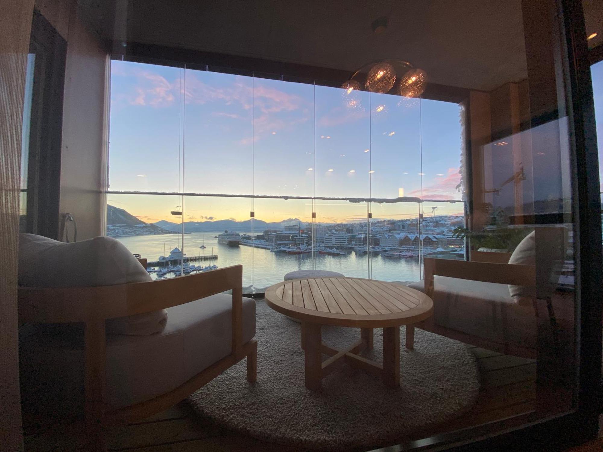 Vindlys Luxury Penthouse Apartment Tromsø Eksteriør billede