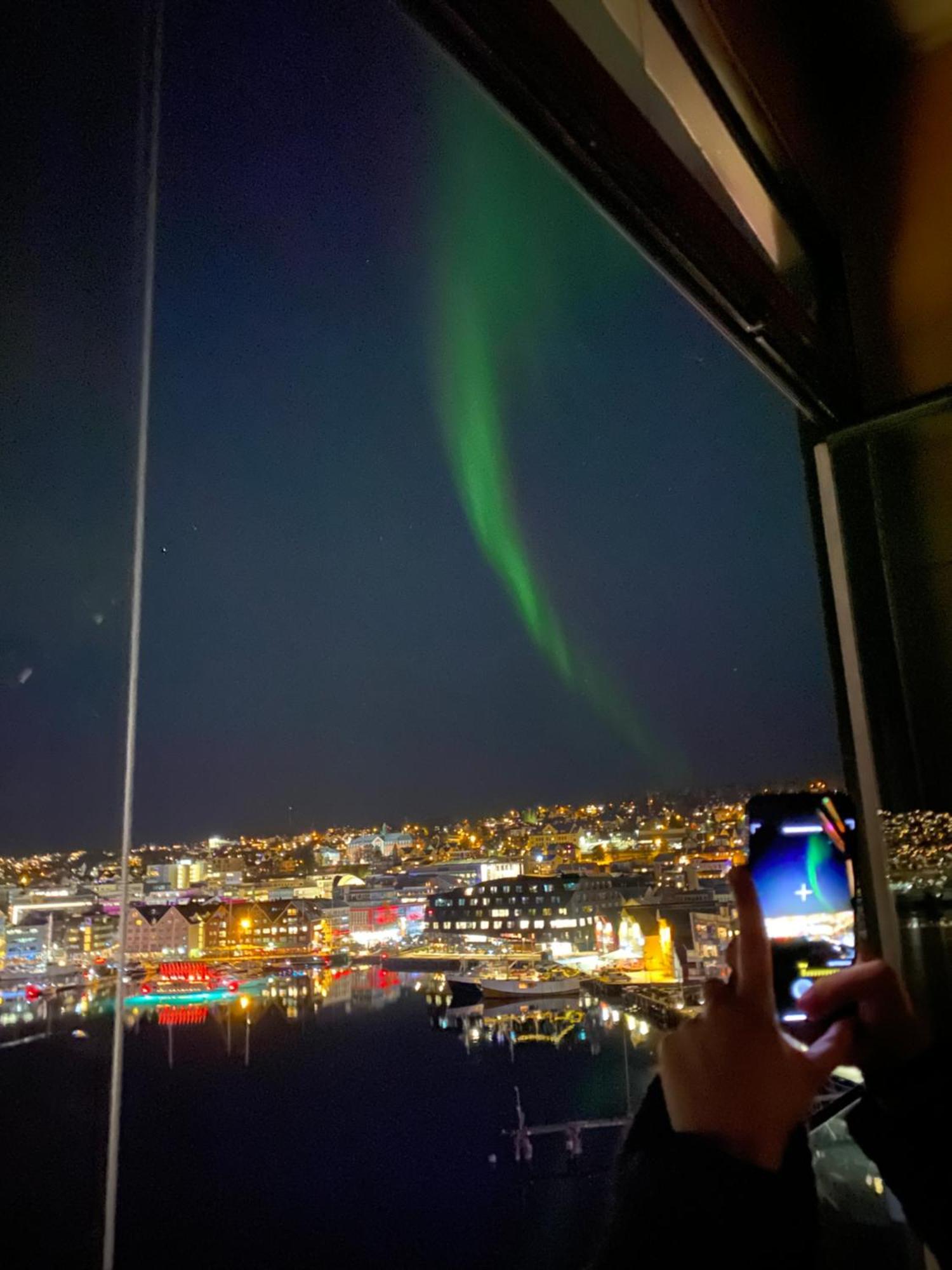 Vindlys Luxury Penthouse Apartment Tromsø Eksteriør billede